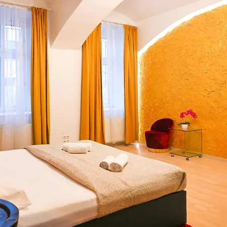 Elegant Suite Altes Akh Vienna Exterior photo